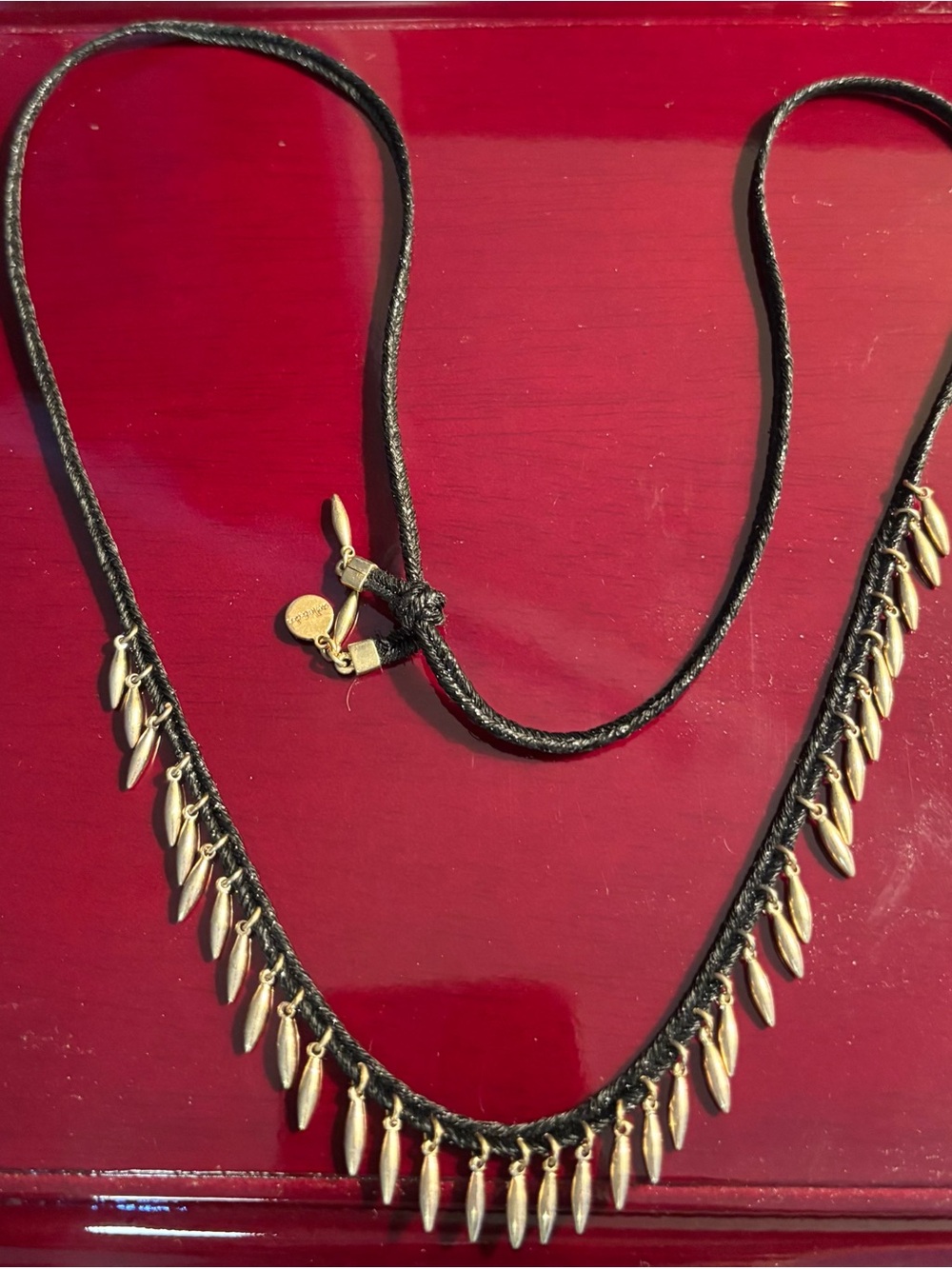 Stella & Dot Versatile Fringe Necklace Black & Gold